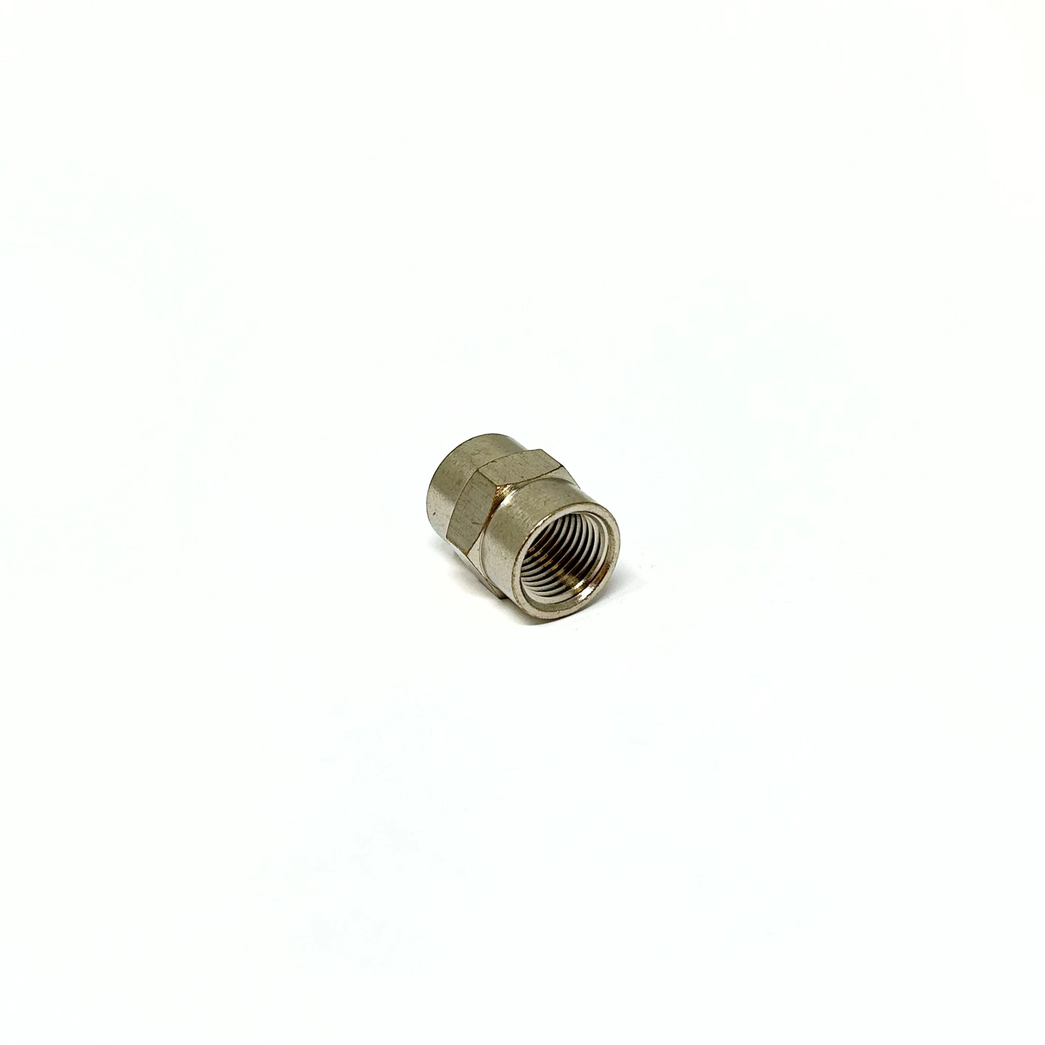 XP7058DCV